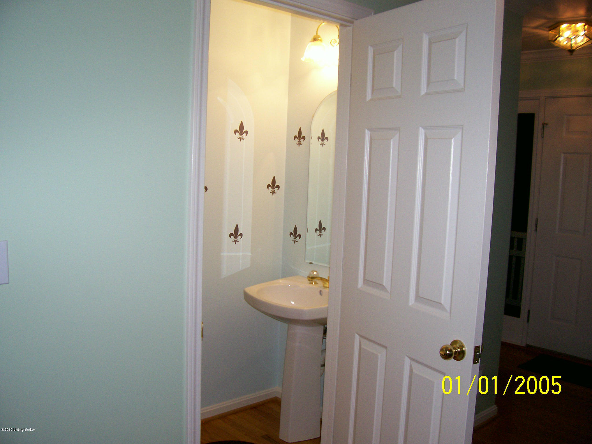 1406 Autumn Ridge Road Louisville, KY 40242 - Photo 17 of 44 100_1067