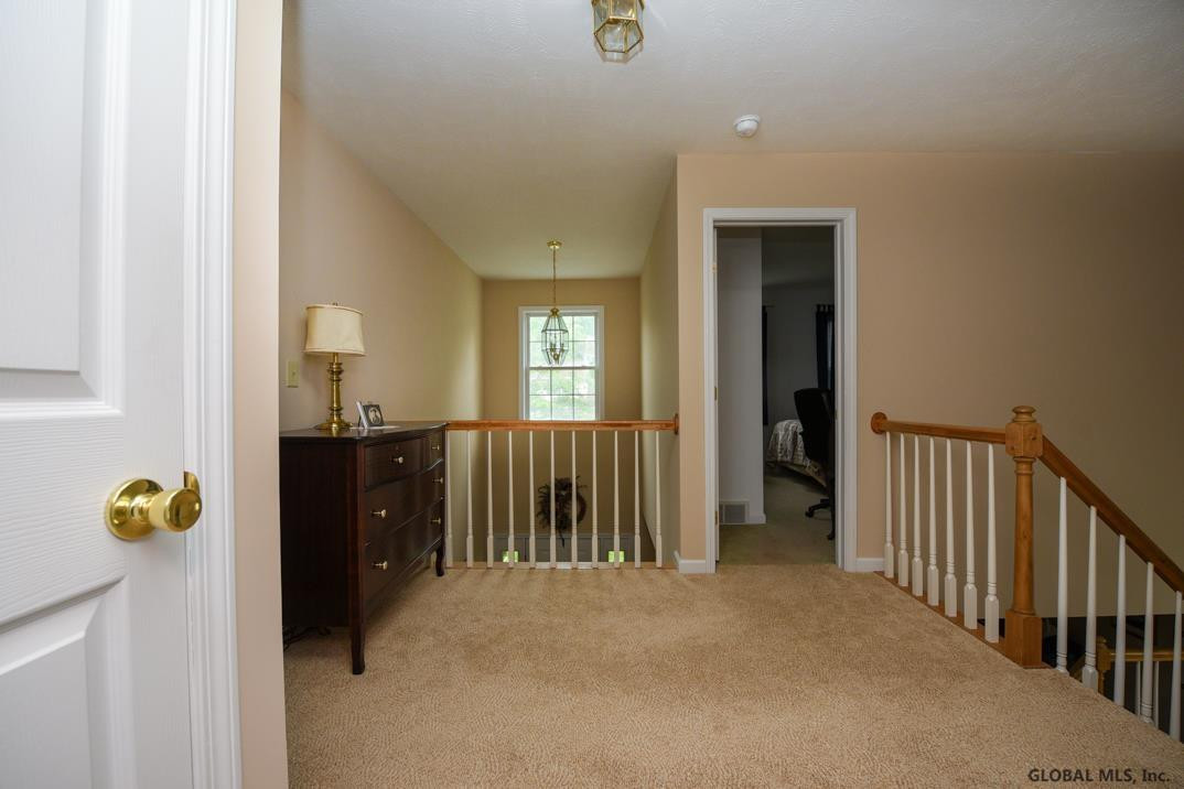 29 Squire Road Colonie, NY 12304 - Photo 15 of 26 Photo 15