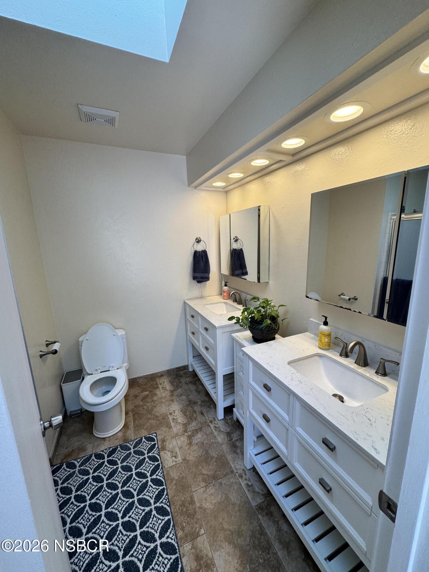 4191 Morning Ridge Road Santa Maria, CA 93455 - Photo 21 of 31 Master Master Bathroom