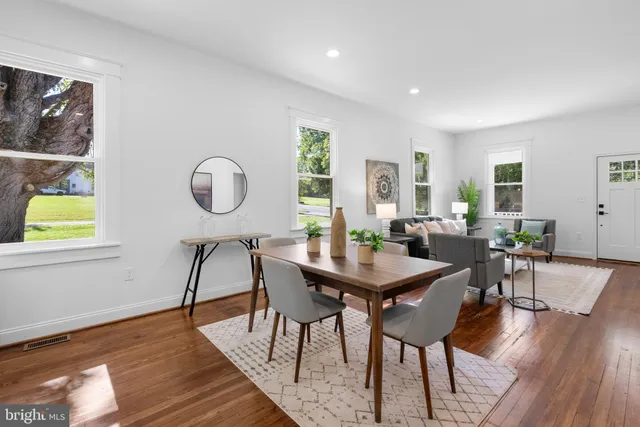 $465,000 | 13915 Hanover Road, Reisterstown, MD 21136