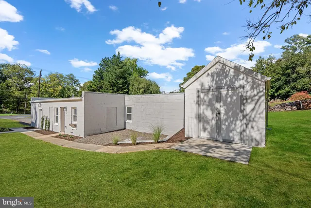 $465,000 | 13915 Hanover Road, Reisterstown, MD 21136