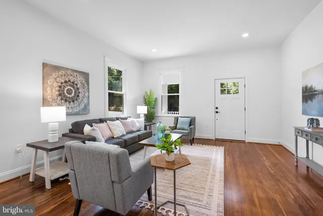 $465,000 | 13915 Hanover Road, Reisterstown, MD 21136