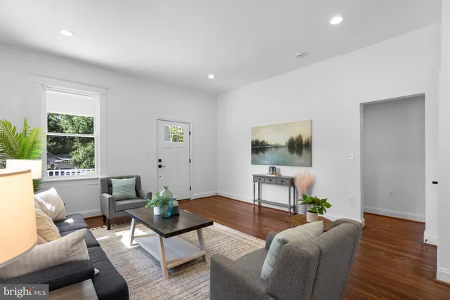 $465,000 | 13915 Hanover Road, Reisterstown, MD 21136