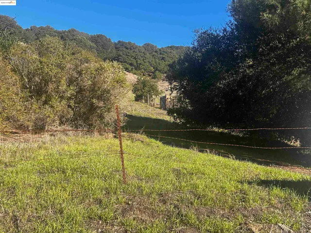 $245,000 | 15 Abbey Lane, El Sobrante, CA 94803