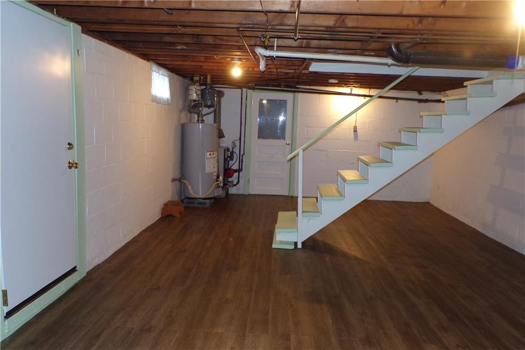 151 Shelocta Road Shelocta, PA 15774 - Photo 13 of 26 a view of entryway