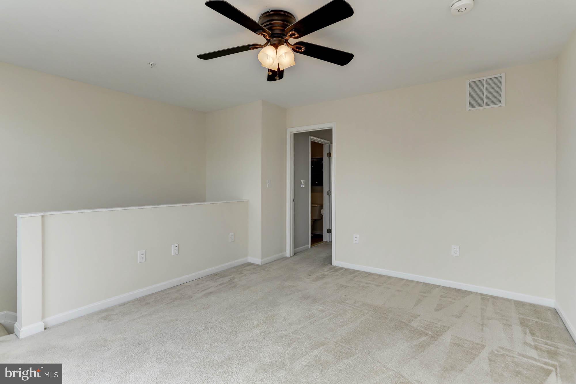 4625 Dillon Place Baltimore, MD 21224 - Photo 29 of 41 Loft