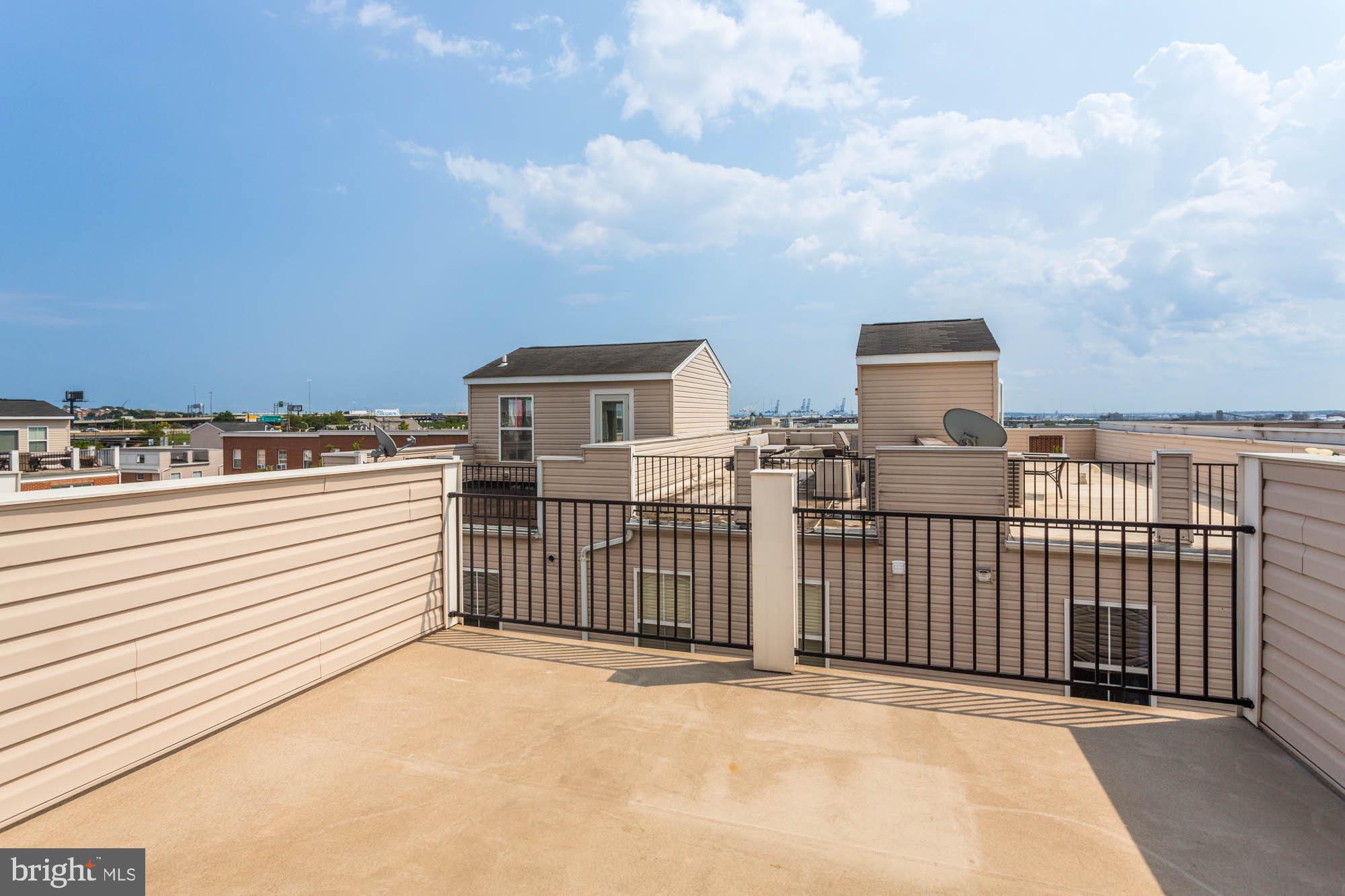 4625 Dillon Place Baltimore, MD 21224 - Photo 35 of 41 Rooftop deck