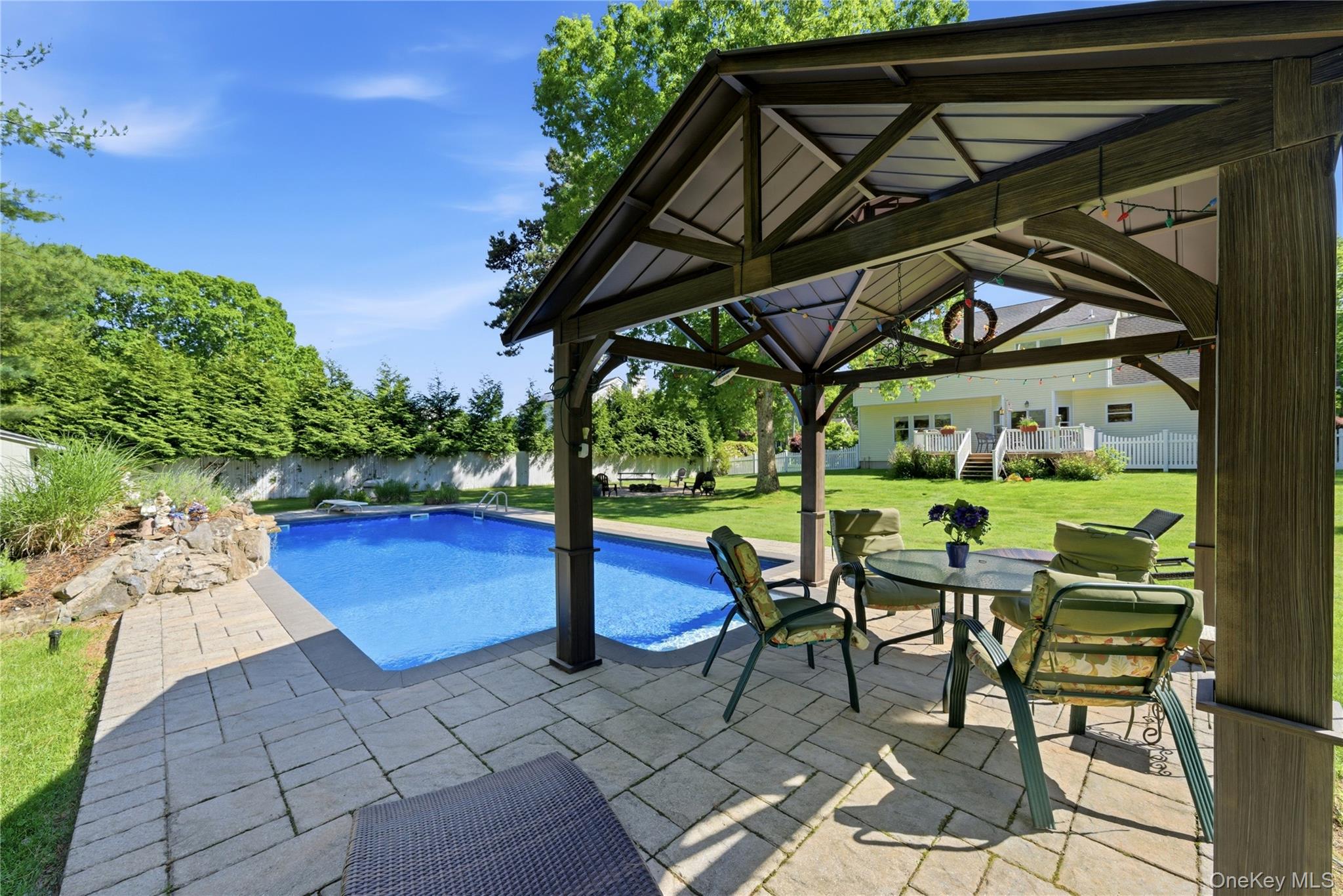 9 Ridgefield Drive Shoreham, NY 11786 - Photo 40 of 50