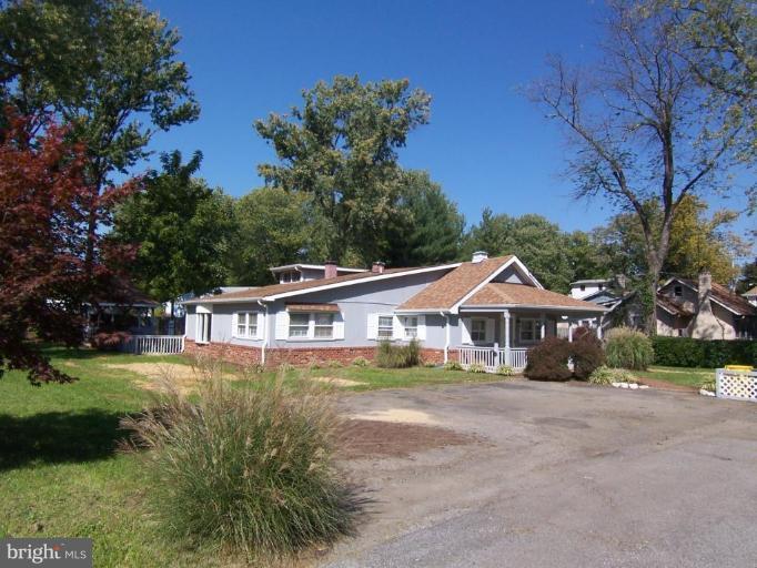 413 Circle Road Riva, MD 21140 - Photo 1 of 12 Exterior