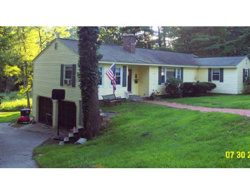 6 Margate Road Nashua, NH 03062 - Photo 3 of 9