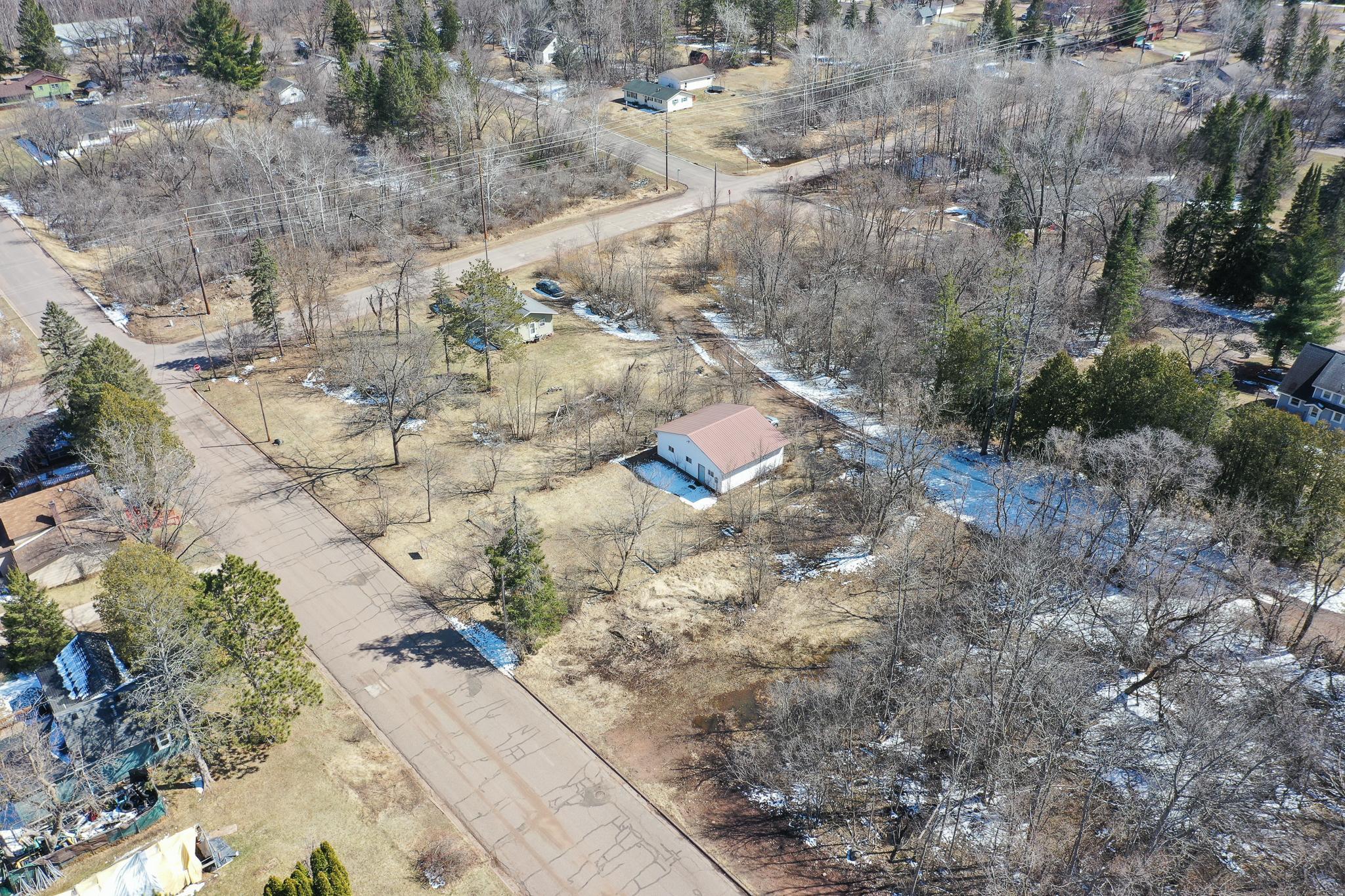 425 Division Street Sandstone, MN 55072 - Photo 2 of 14