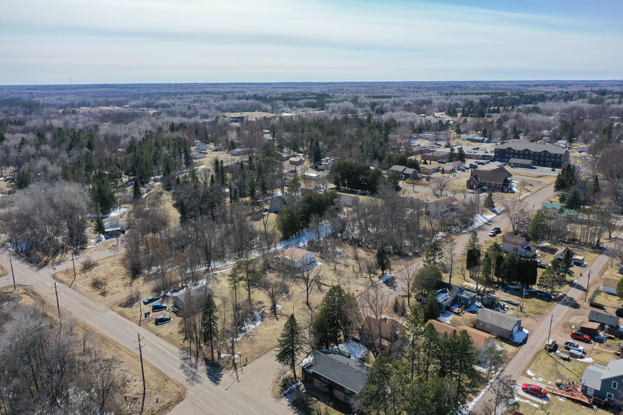 425 Division Street Sandstone, MN 55072 - Photo 4 of 14