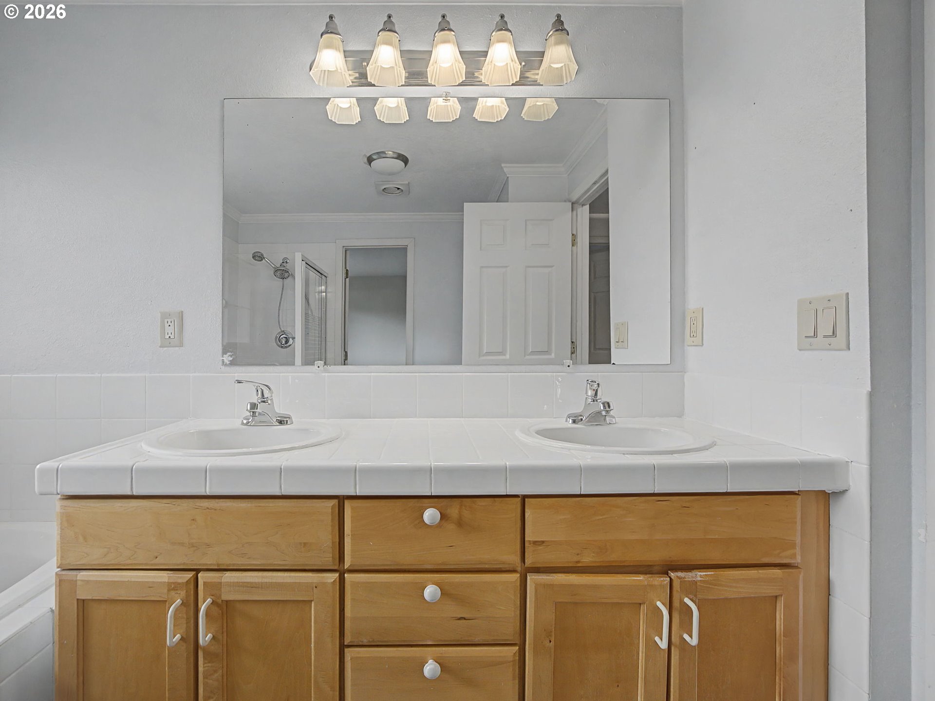 18508 Northeast Wasco Street Portland, OR 97230 - Photo 27 of 48