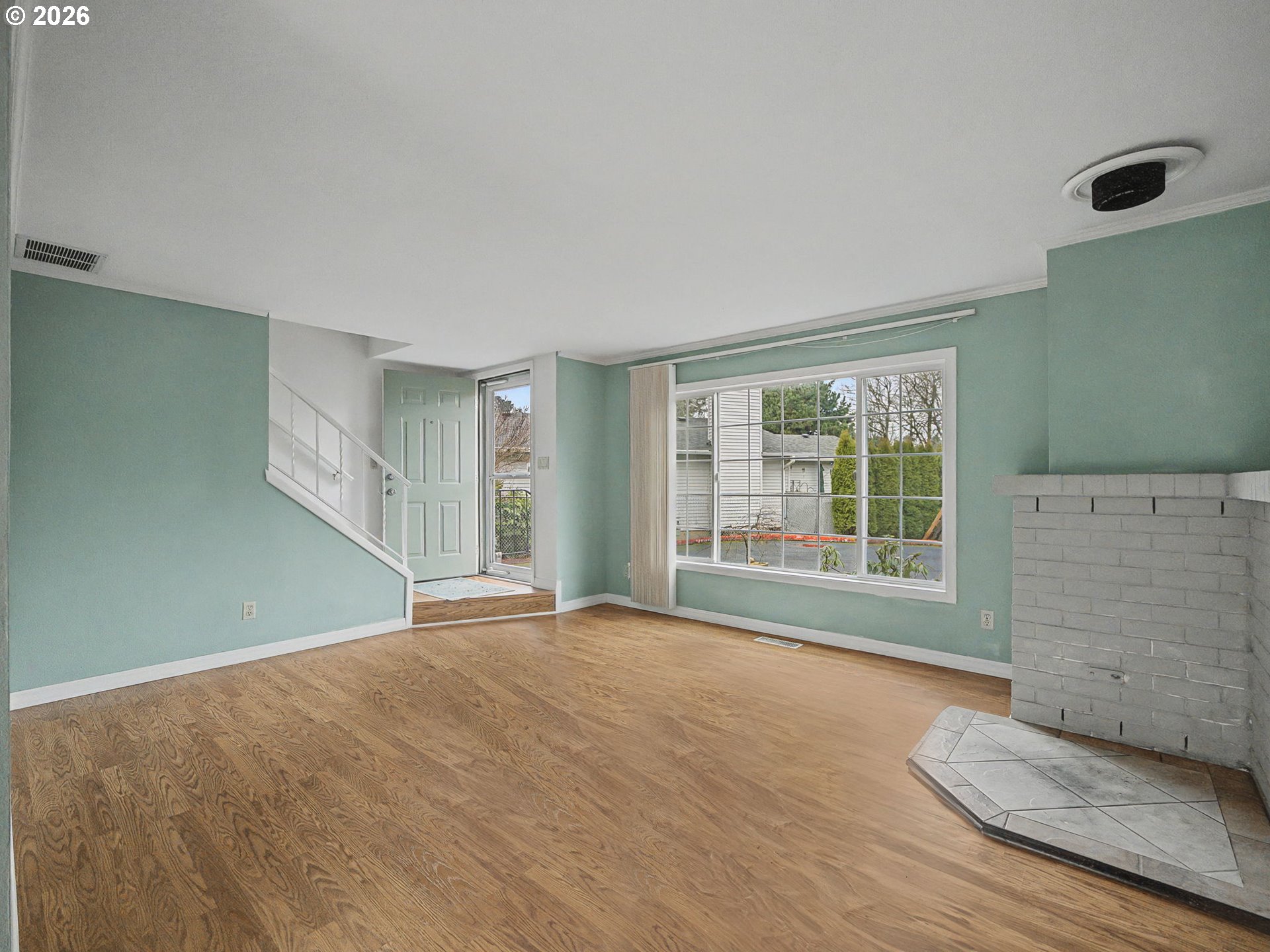 18508 Northeast Wasco Street Portland, OR 97230 - Photo 6 of 48