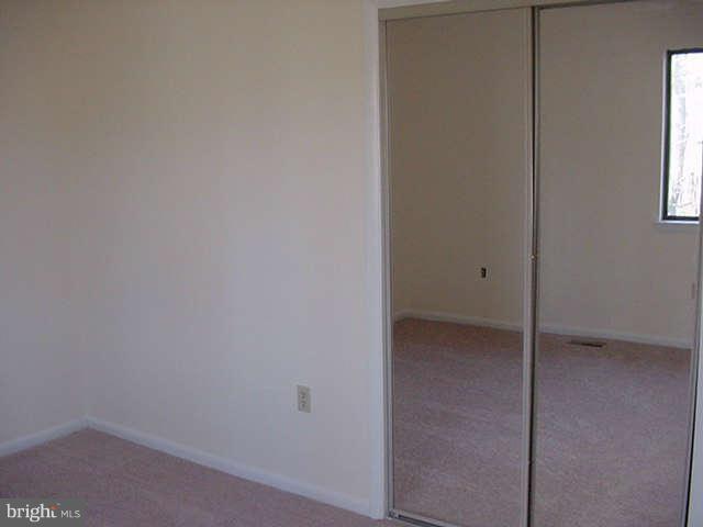 3733 Russell Road Woodbridge, VA 22192 - Photo 19 of 30 2nd BR