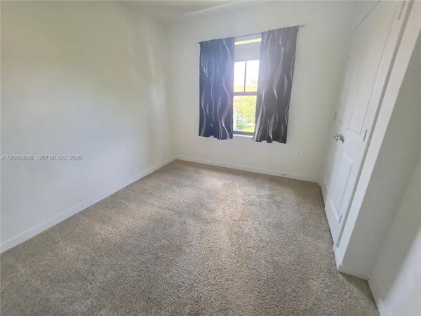$2,300 | 501 Northeast 1st Street, Florida City, FL 33034
