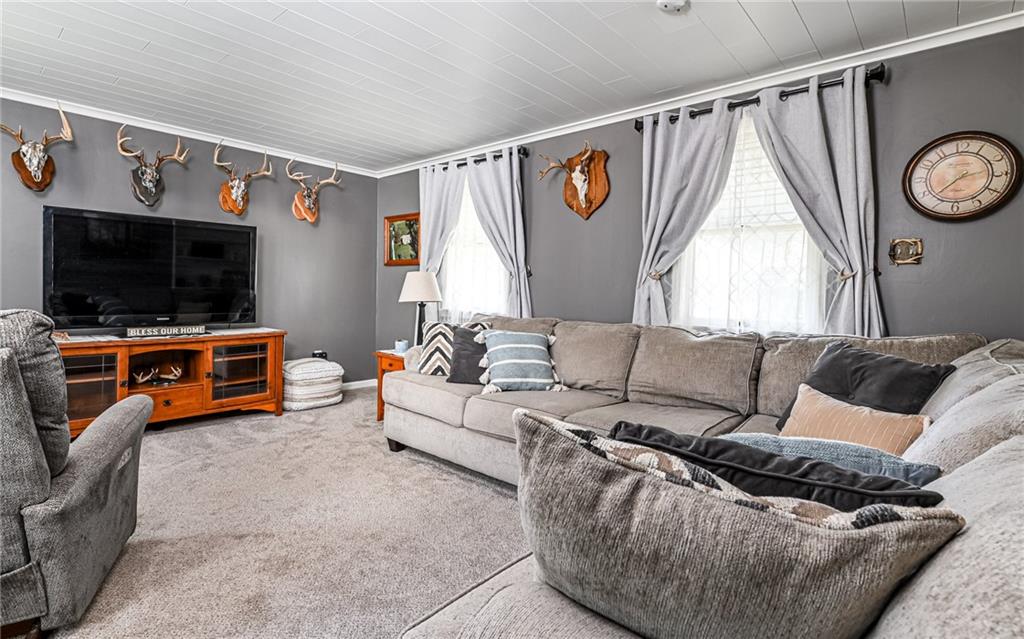 1202 Willowbrook Road New Castle, PA 16101 - Photo 7 of 25