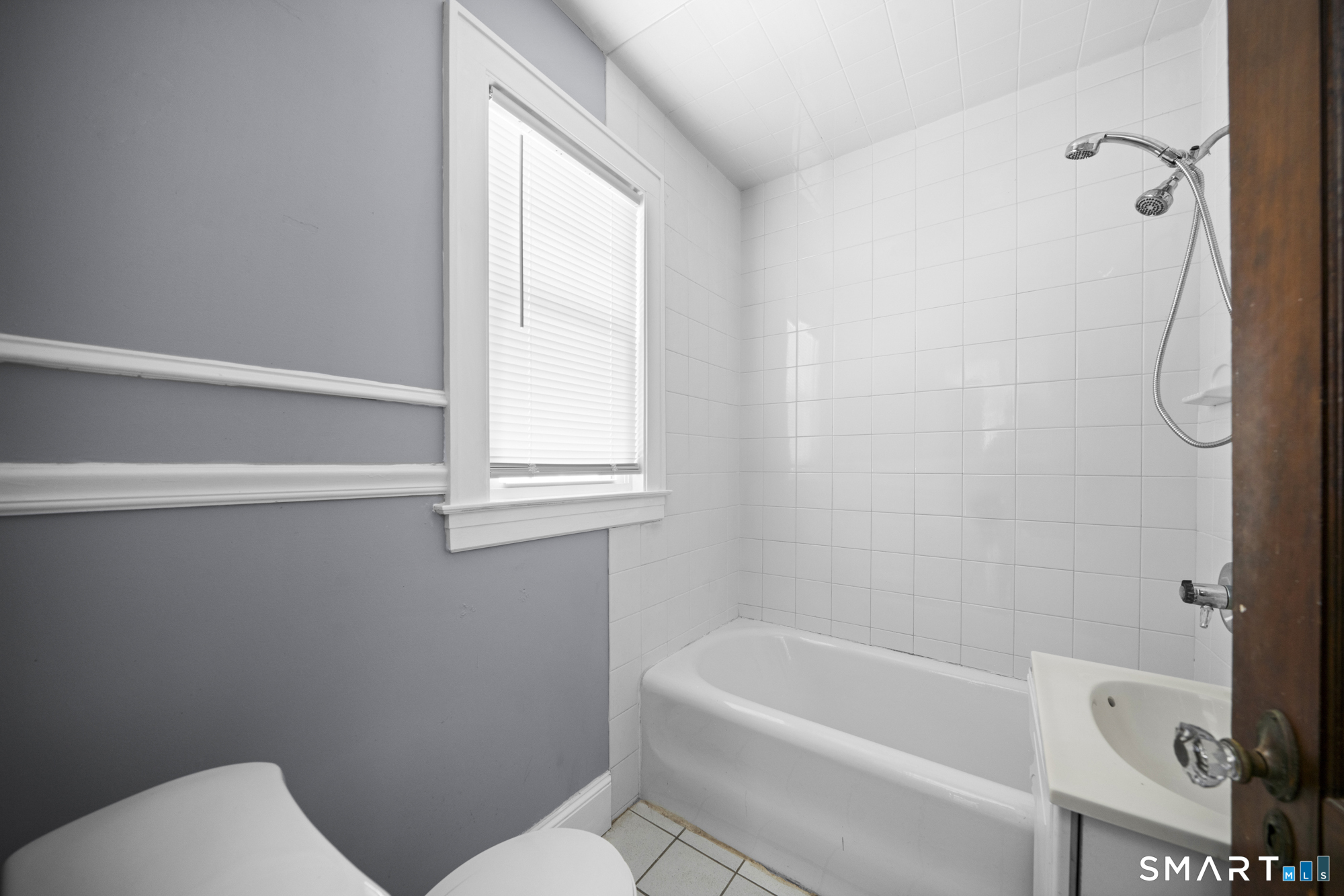 41 Park Place Meriden, CT 06451 - Photo 21 of 33