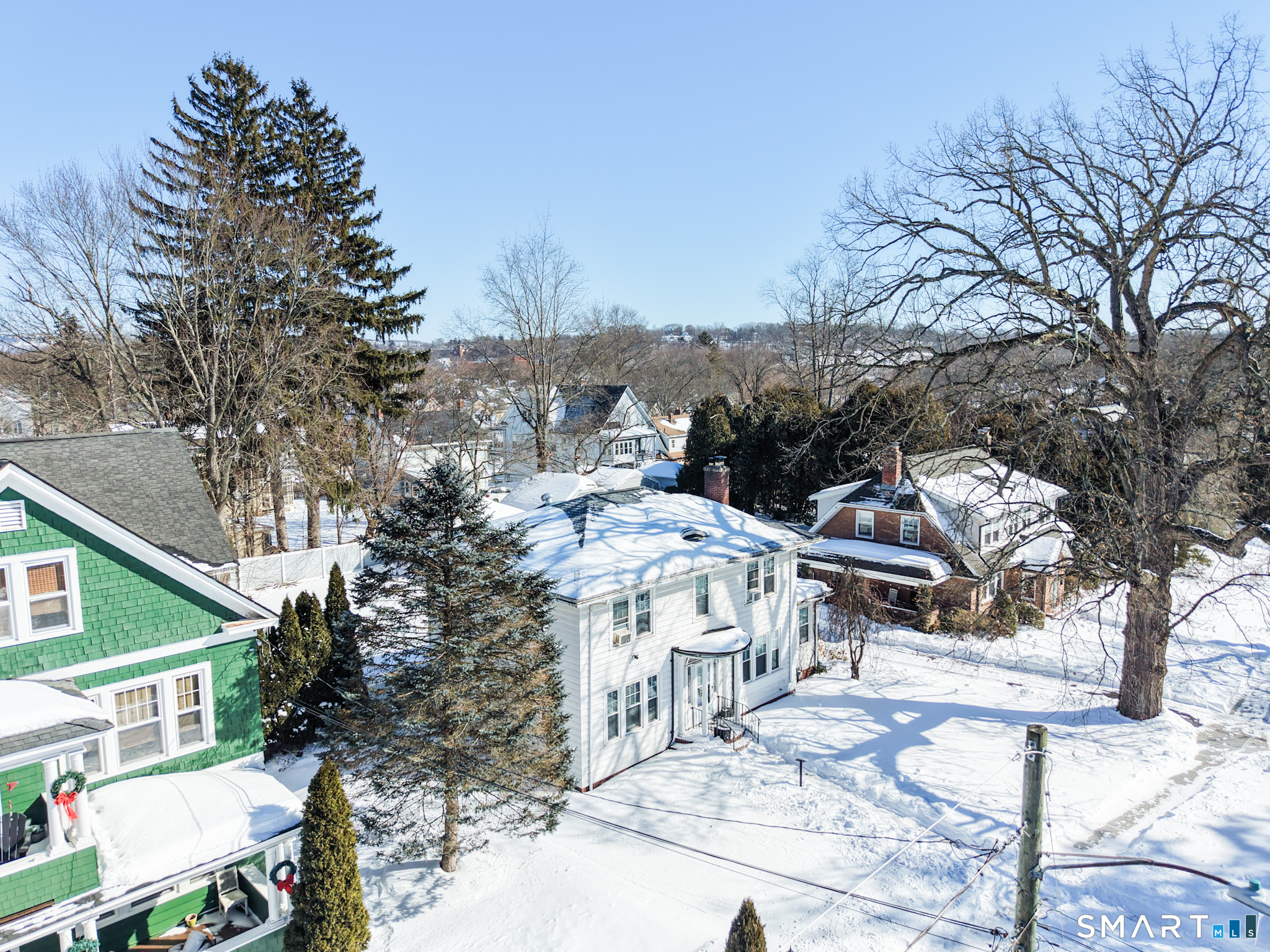 41 Park Place Meriden, CT 06451 - Photo 7 of 33