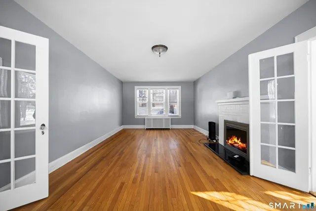 $369,900 | 41 Park Place, Meriden, CT 06451