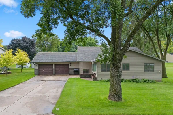 $285,000 | 280 Colfax Avenue Northeast, Hector, MN 55342