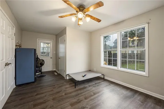 $159,500 | 417 West 5th Street, Chanute, KS 66720