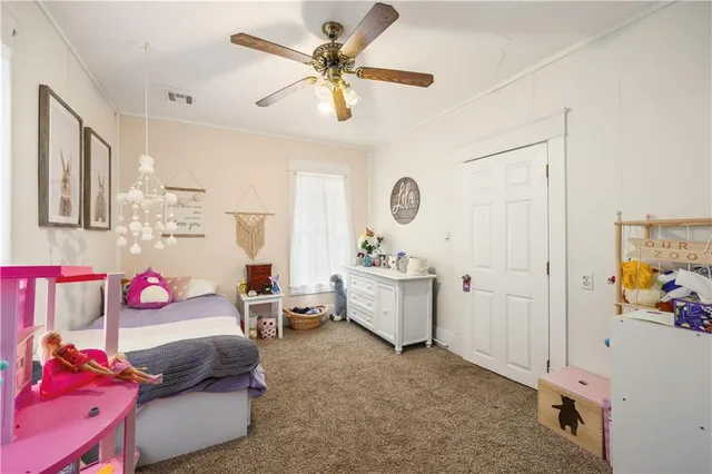 $159,500 | 417 West 5th Street, Chanute, KS 66720