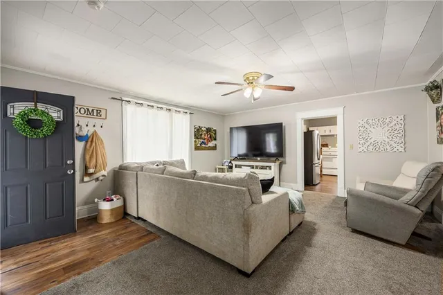 $159,500 | 417 West 5th Street, Chanute, KS 66720