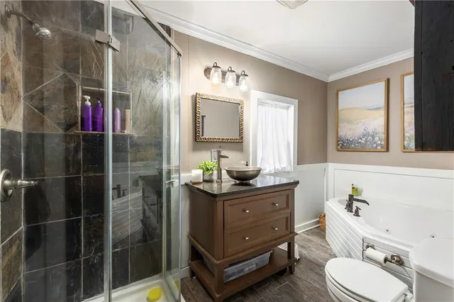 $159,500 | 417 West 5th Street, Chanute, KS 66720