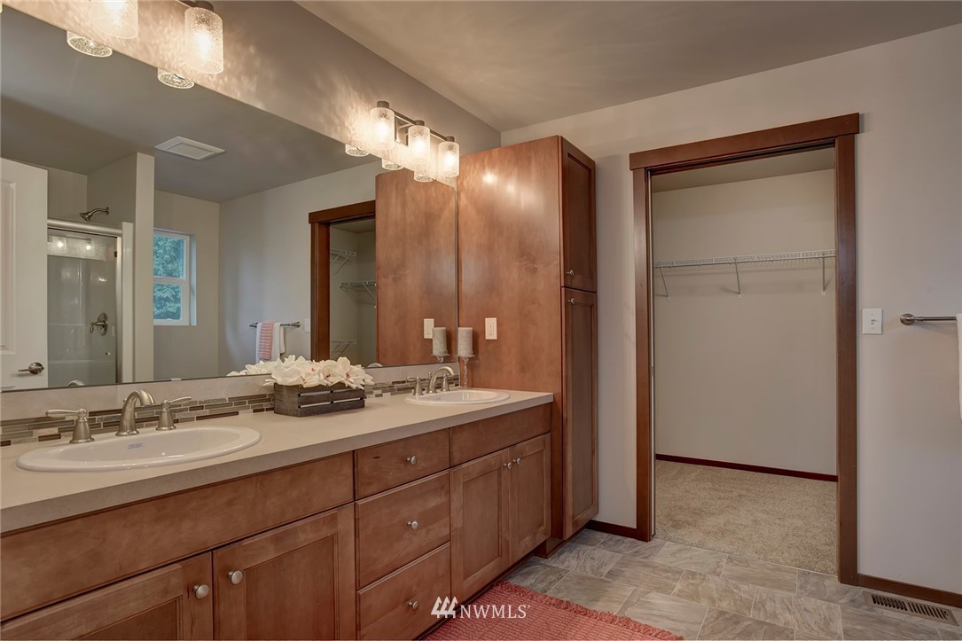 3506 Springbrook Lane Bremerton, WA 98310 - Photo 11 of 20 Gallery Image 11