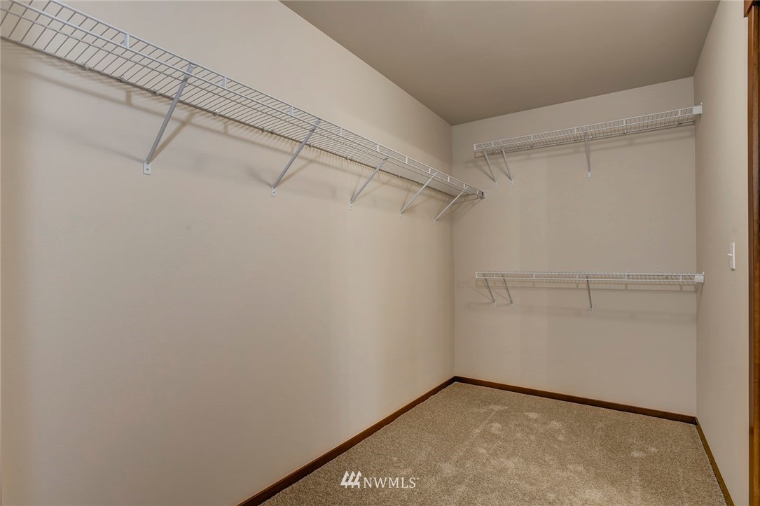 3506 Springbrook Lane Bremerton, WA 98310 - Photo 12 of 20 Gallery Image 12