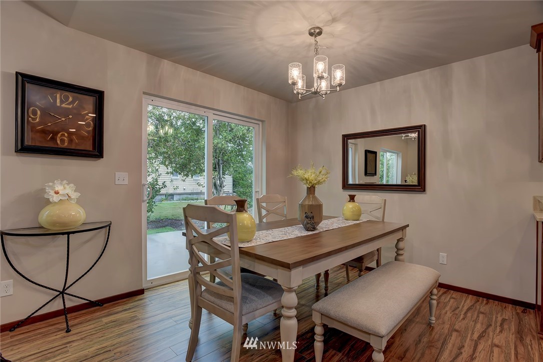 3506 Springbrook Lane Bremerton, WA 98310 - Photo 8 of 20 Gallery Image 8