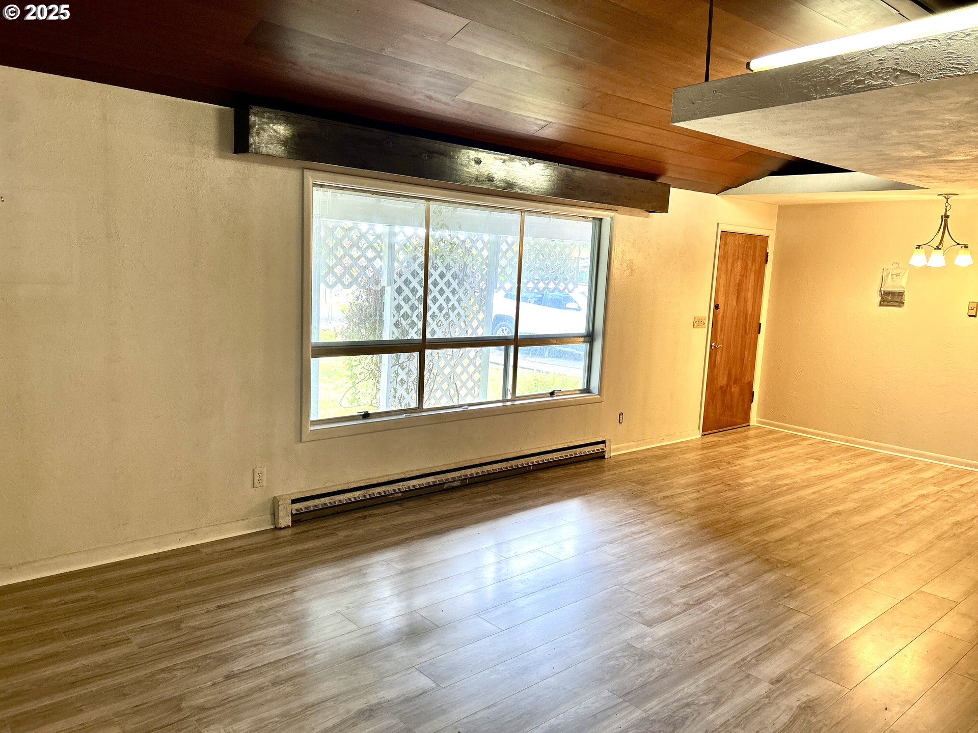 21223 Northwest Bendemeer Road Hillsboro, OR 97124 - Photo 11 of 33 Gallery Image 11