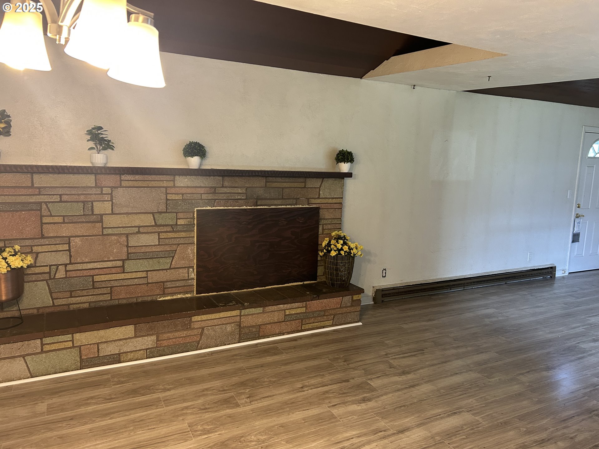 21223 Northwest Bendemeer Road Hillsboro, OR 97124 - Photo 17 of 33 Gallery Image 17