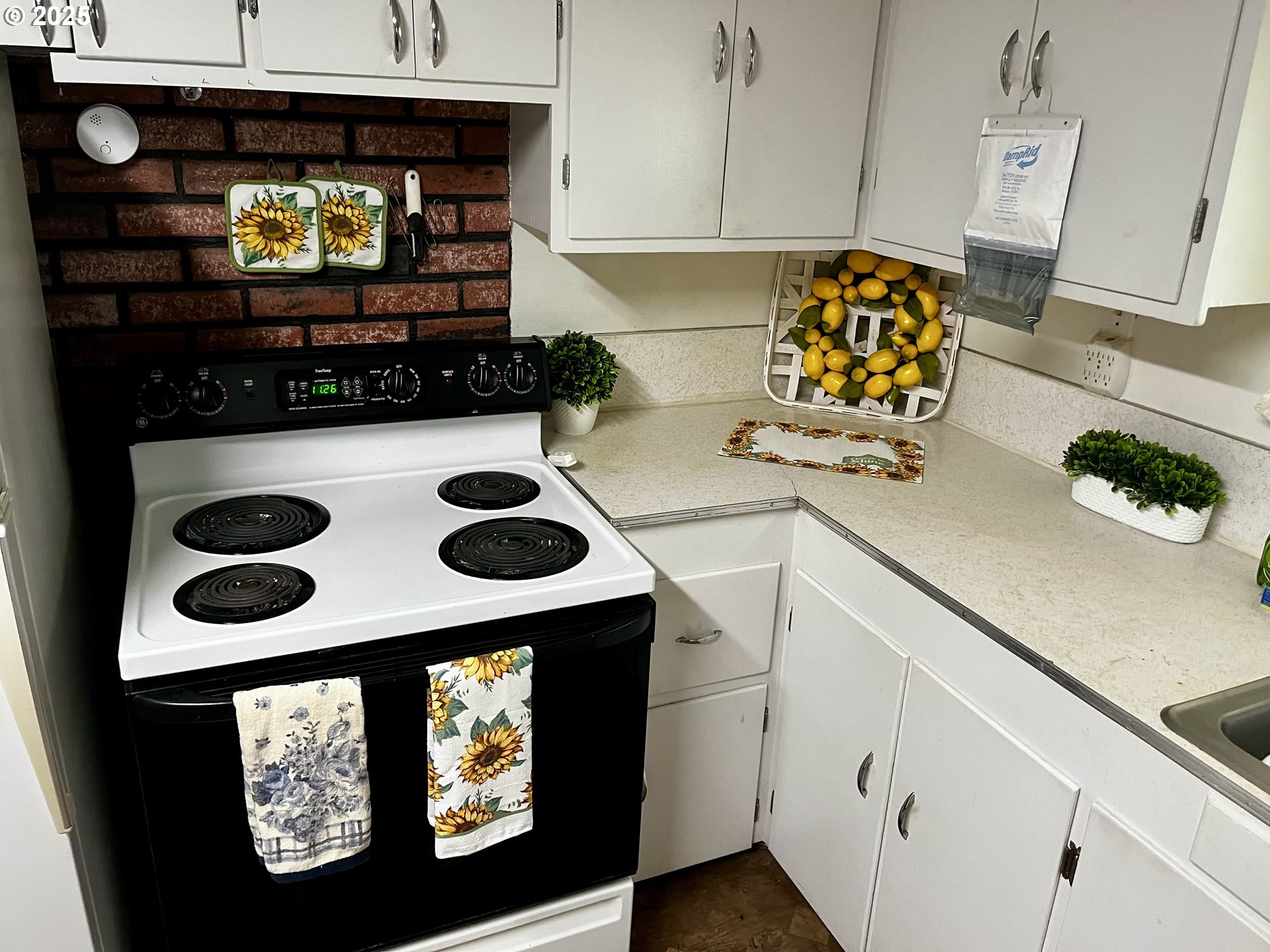 21223 Northwest Bendemeer Road Hillsboro, OR 97124 - Photo 33 of 33 Gallery Image 33