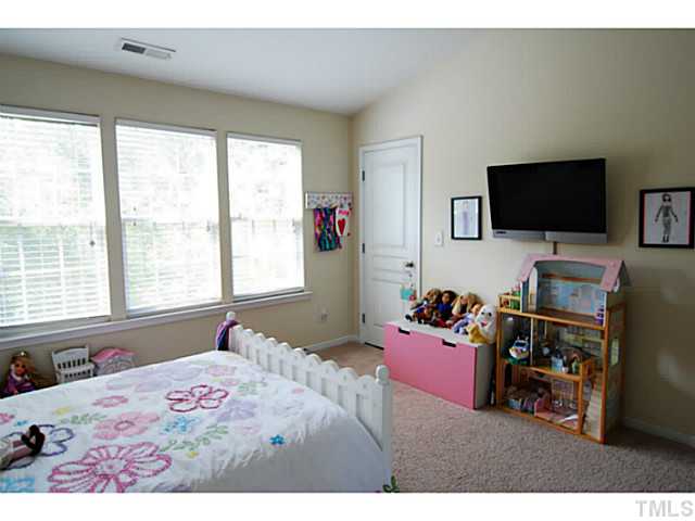 7639 Winners Edge Street Raleigh, NC 27617 - Photo 13 of 25