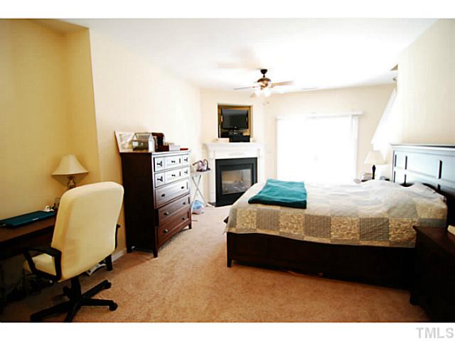7639 Winners Edge Street Raleigh, NC 27617 - Photo 19 of 25