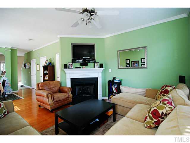 7639 Winners Edge Street Raleigh, NC 27617 - Photo 4 of 25