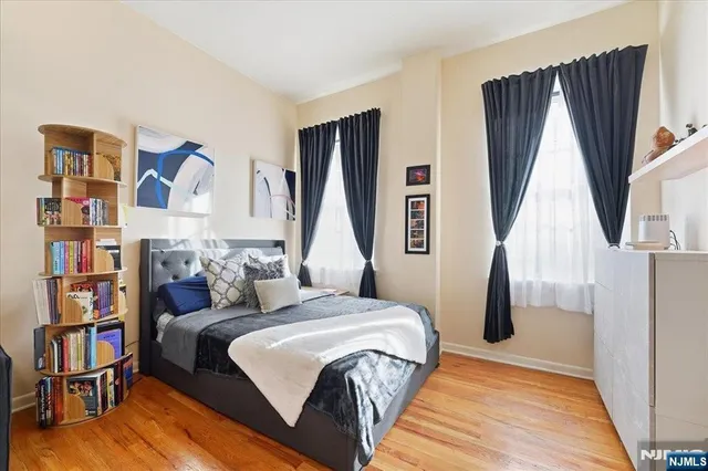 $349,000 | 186 Wayne Street, Unit 214D, Jersey City, NJ 07302