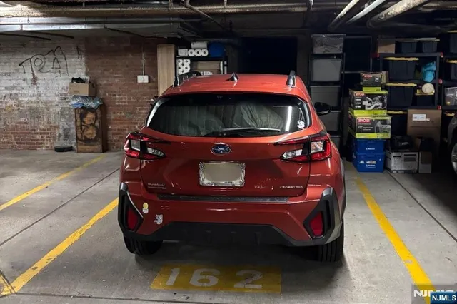 $349,000 | 186 Wayne Street, Unit 214D, Jersey City, NJ 07302