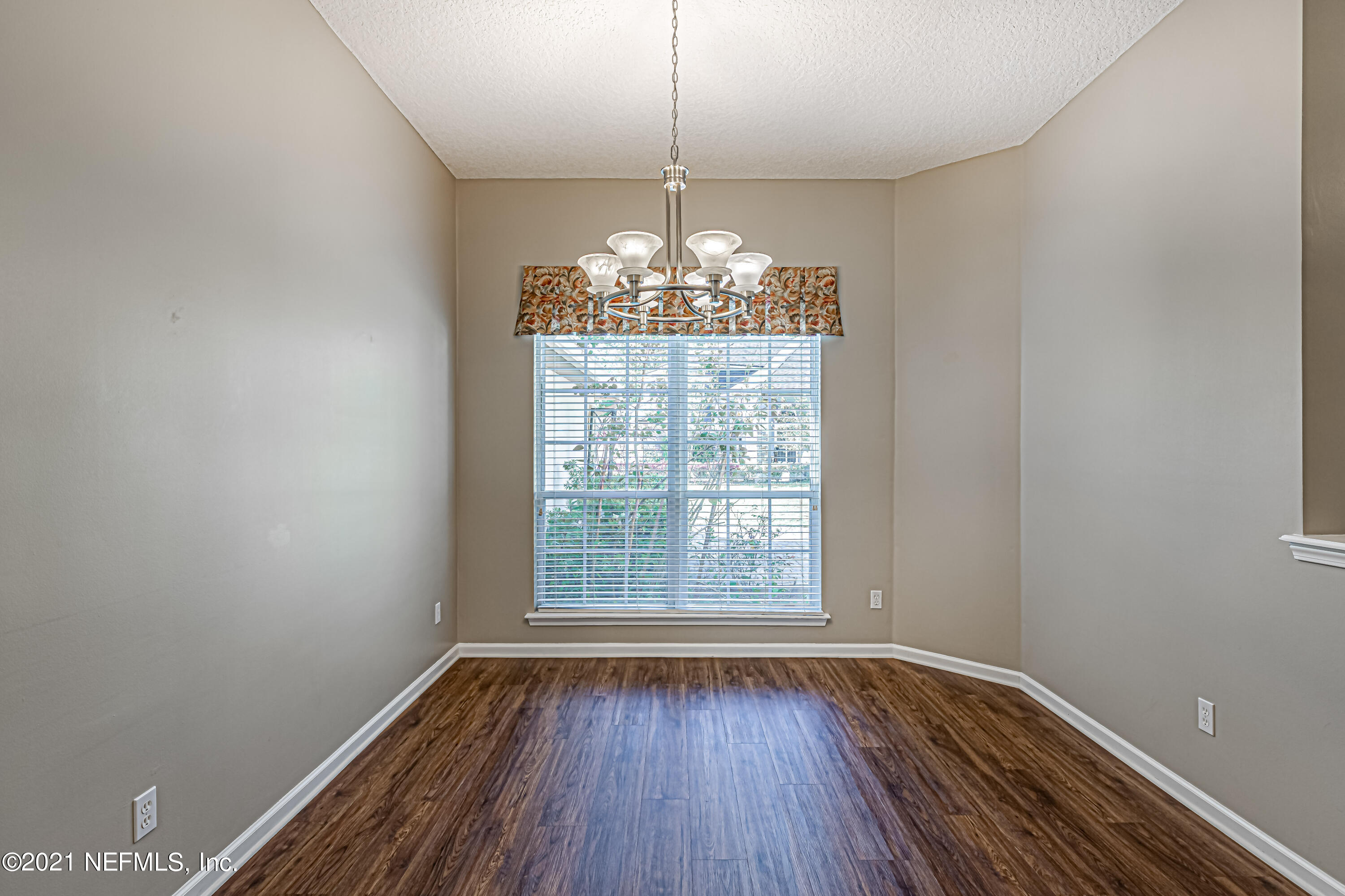 593 Reflection Cove Road Jacksonville, FL 32218 - Photo 11 of 50 11-Dining View