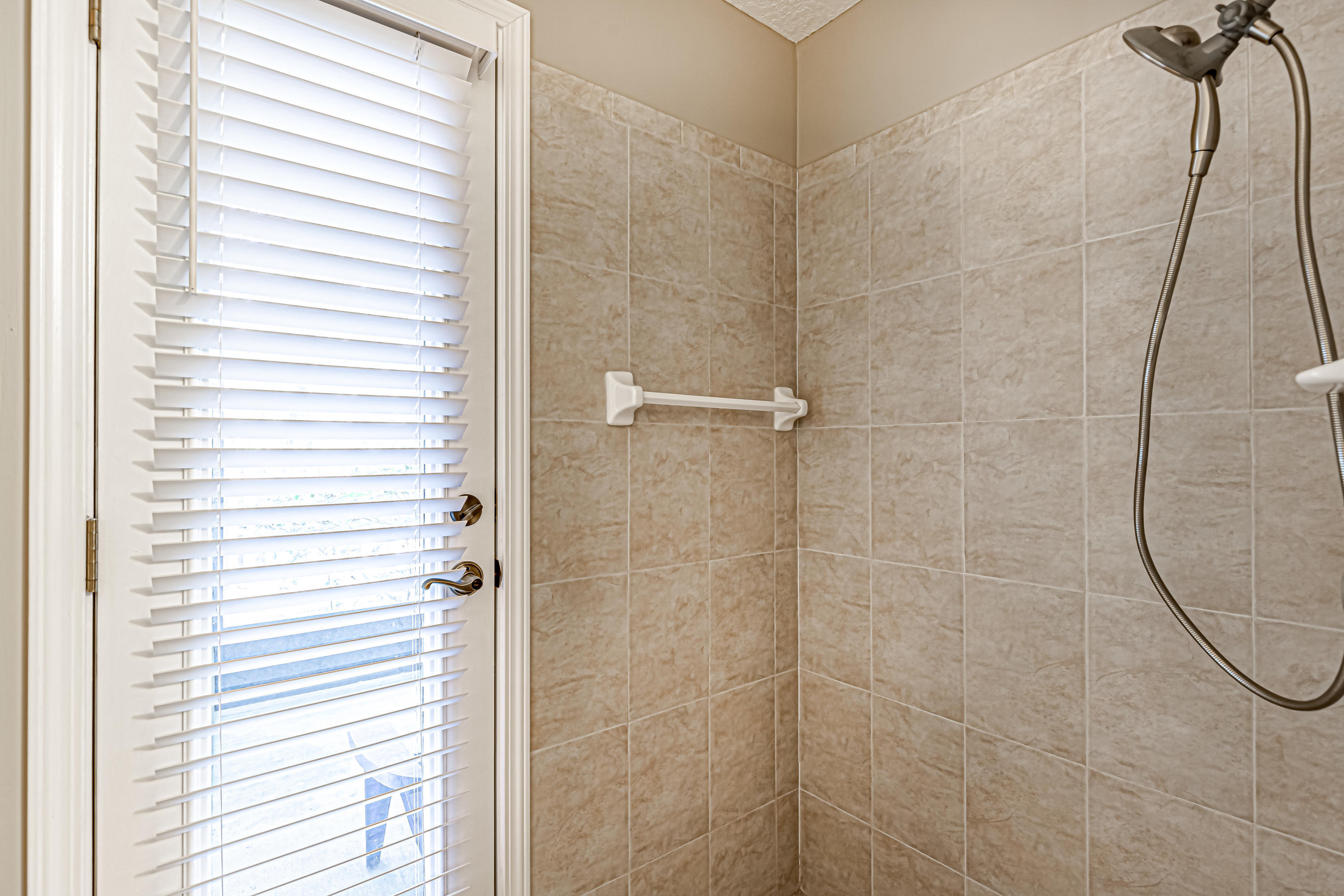 593 Reflection Cove Road Jacksonville, FL 32218 - Photo 27 of 50 27-First Bathroom
