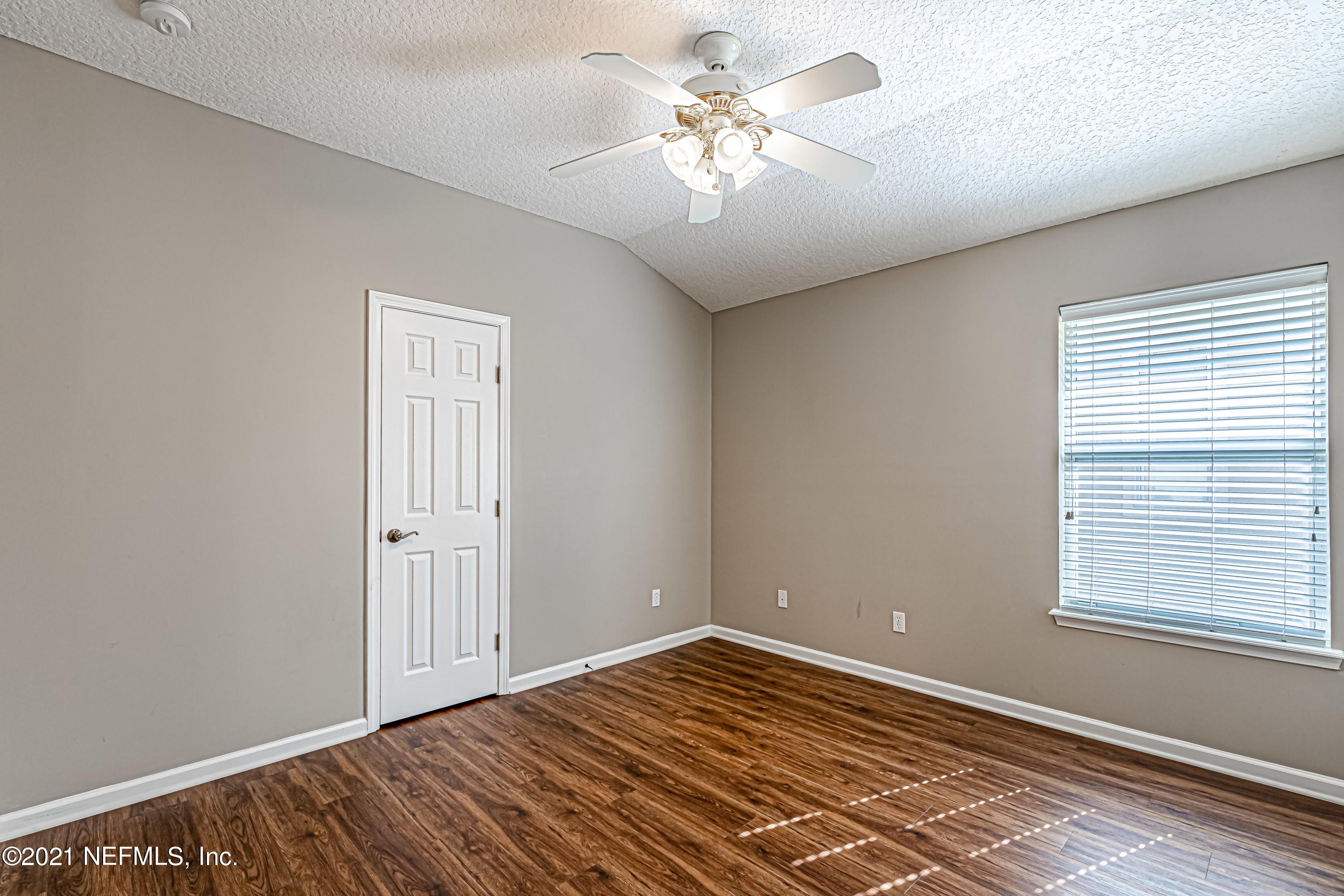593 Reflection Cove Road Jacksonville, FL 32218 - Photo 39 of 50 39-Third Bedroom