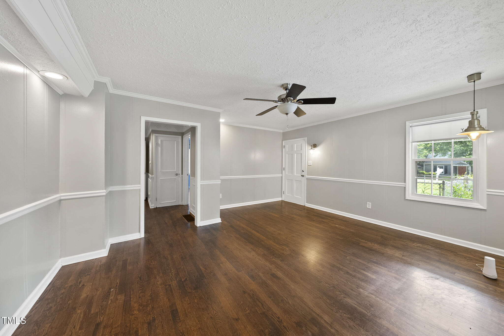 2510 Springhill Avenue Raleigh, NC 27603 - Photo 3 of 18 DSC04882