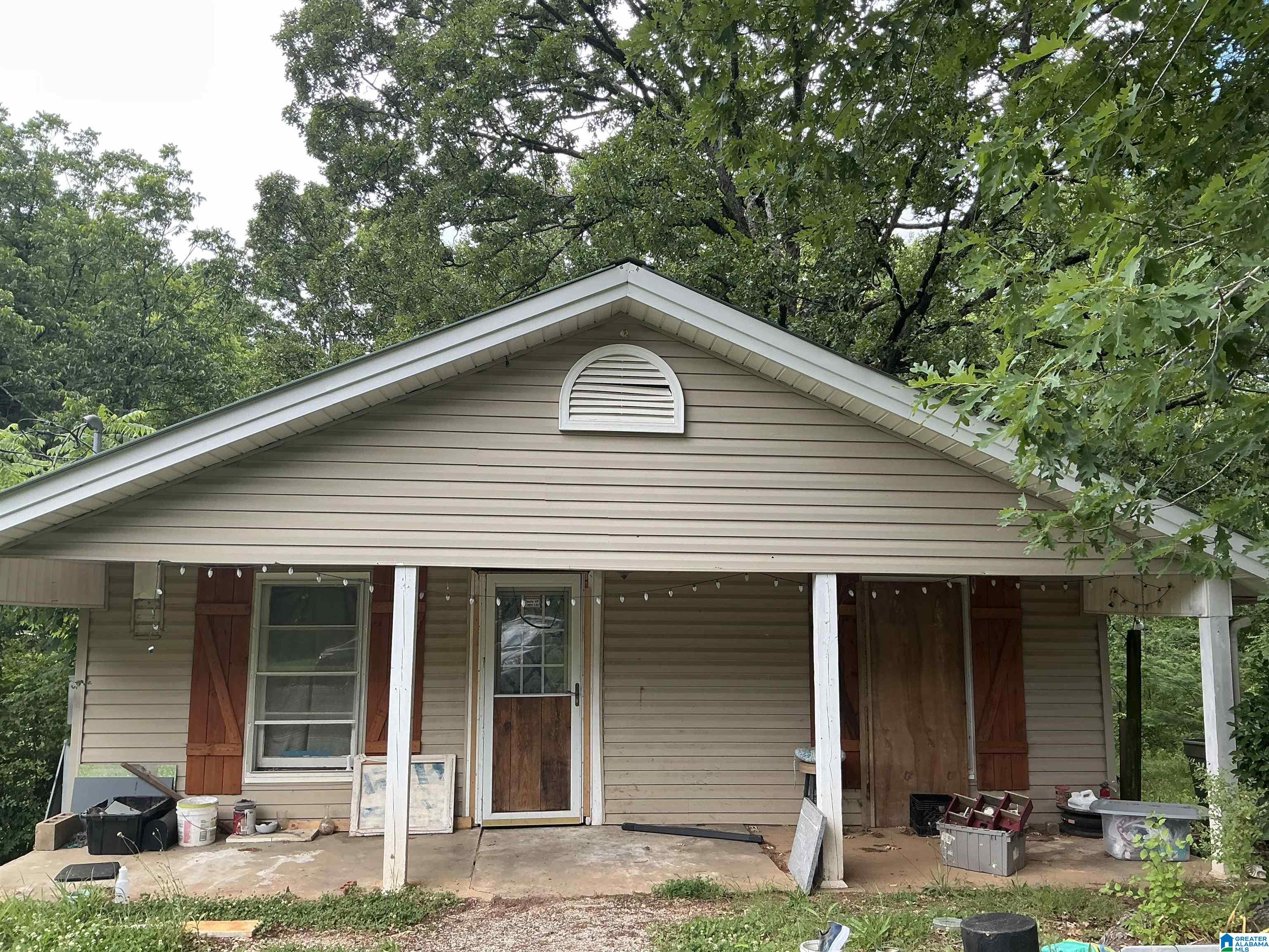 1129 Settlement Road Sylacauga, AL 35151 - Photo 1 of 10
