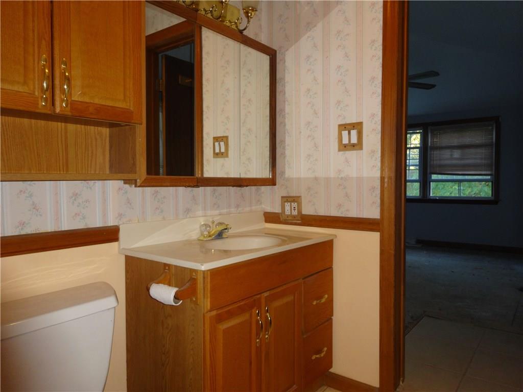 158-176 Stoup Road Mars, PA 16046 - Photo 16 of 25 Gallery Image 16