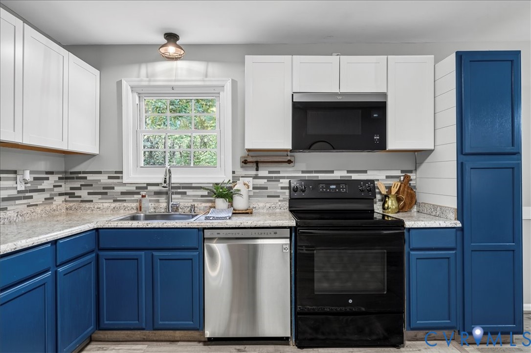 6208 Barrister Road Chesterfield, VA 23832 - Photo 12 of 37 Kitchen featuring blue lower cabinetry, white uppe
