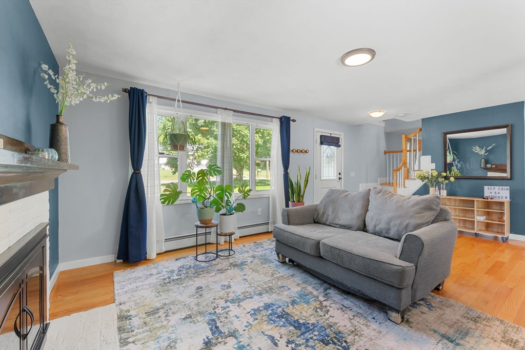 15 Old Farm Road Spencer, MA 01562 - Photo 8 of 42
