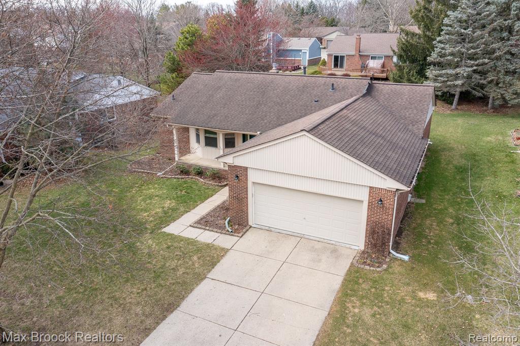 2232 Warrington Road Rochester Hills, MI 48307 - Photo 42 of 51