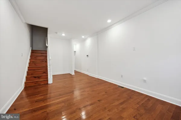 $3,300 | 110 Richmond Street, Philadelphia, PA 19125